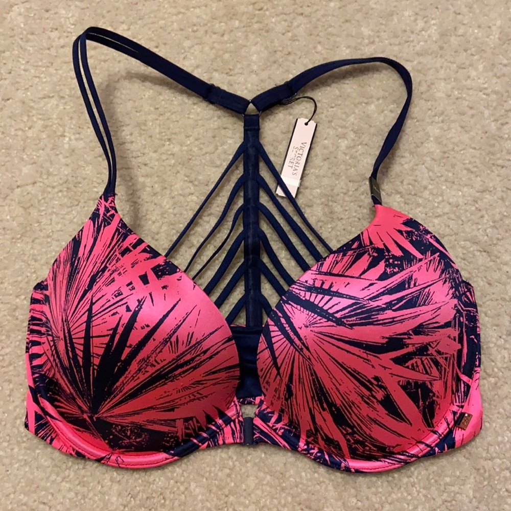 NWT Victoria’s Secret bra front closure